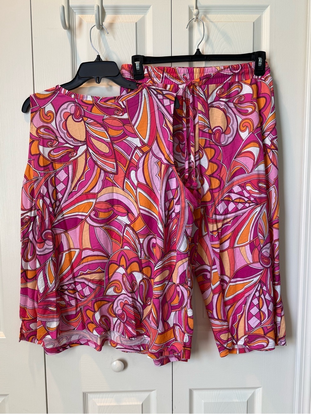 # Belle by Kim Gravel Colorful 70’s Print Two-Piece Matching Set 2X - Picture 7 of 7
